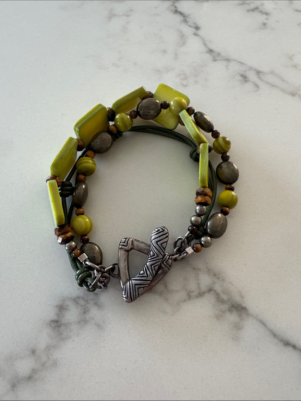 Vintage Silpada Green Mother of Pearl Multi-Strand Bracelet